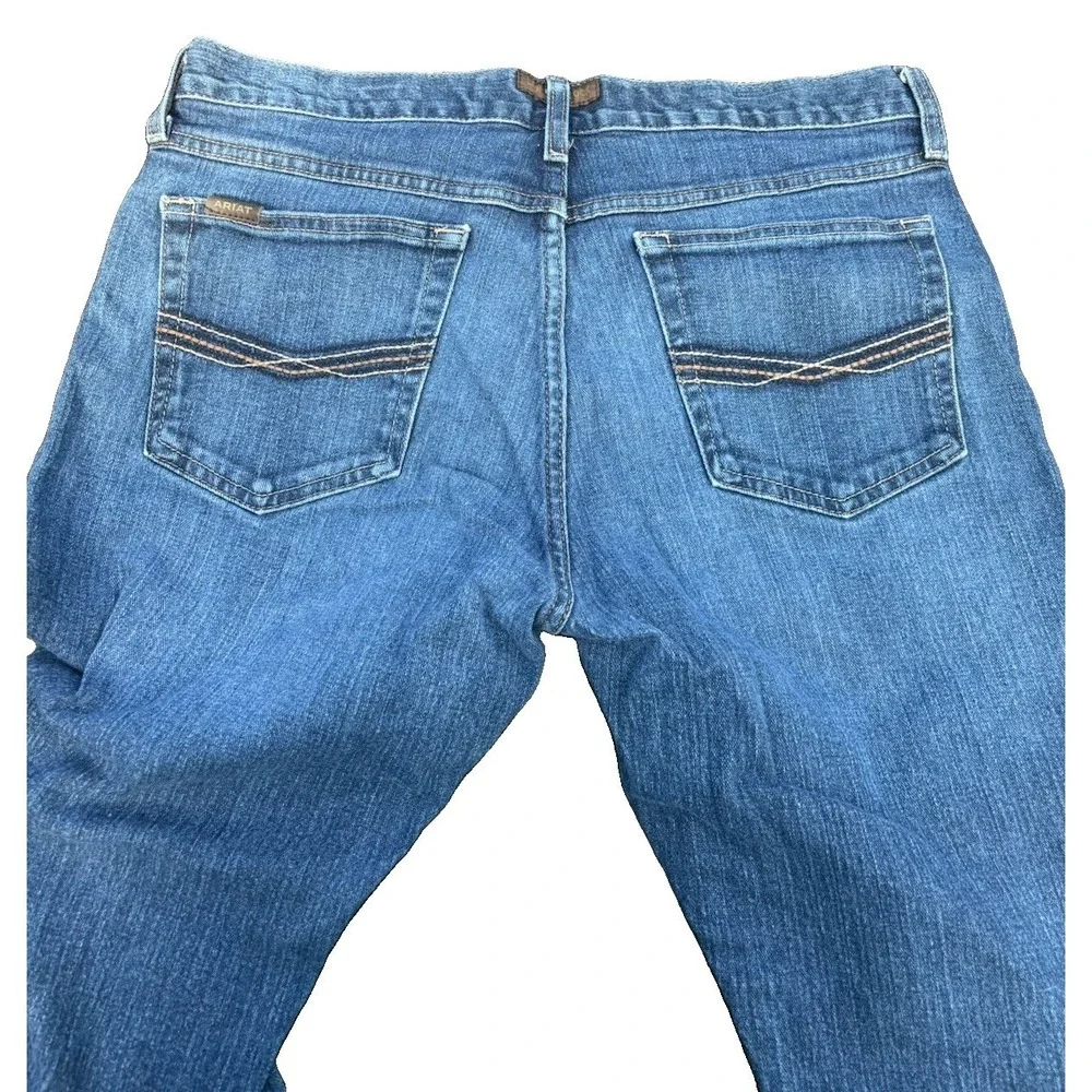 Ariat M7 Legacy Slim Fit Straight Leg Jeans Medium Wash Men's Size 34/30